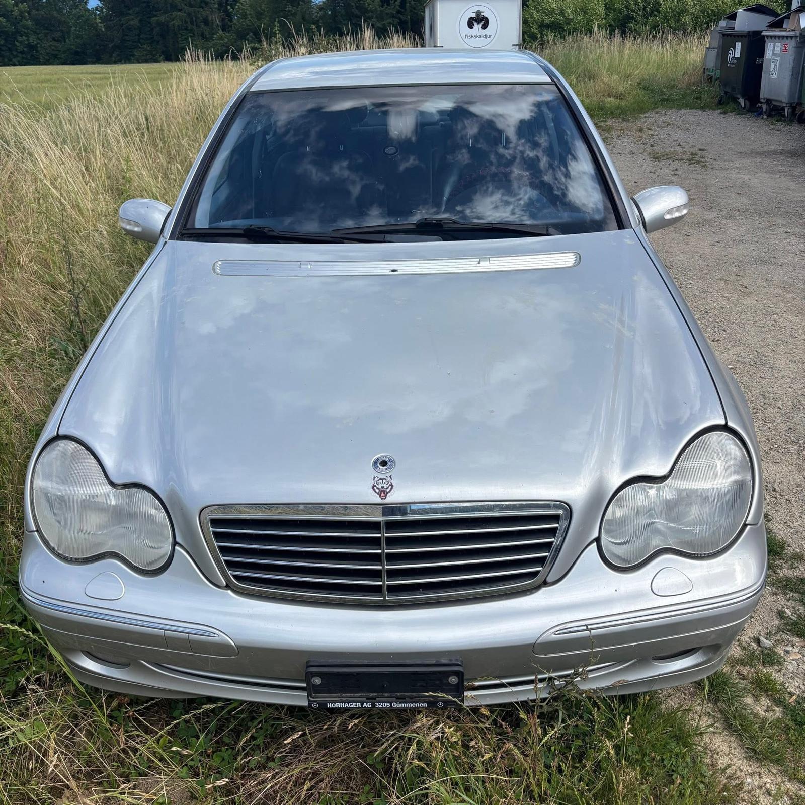 MERCEDES-BENZ C 240 Elégance