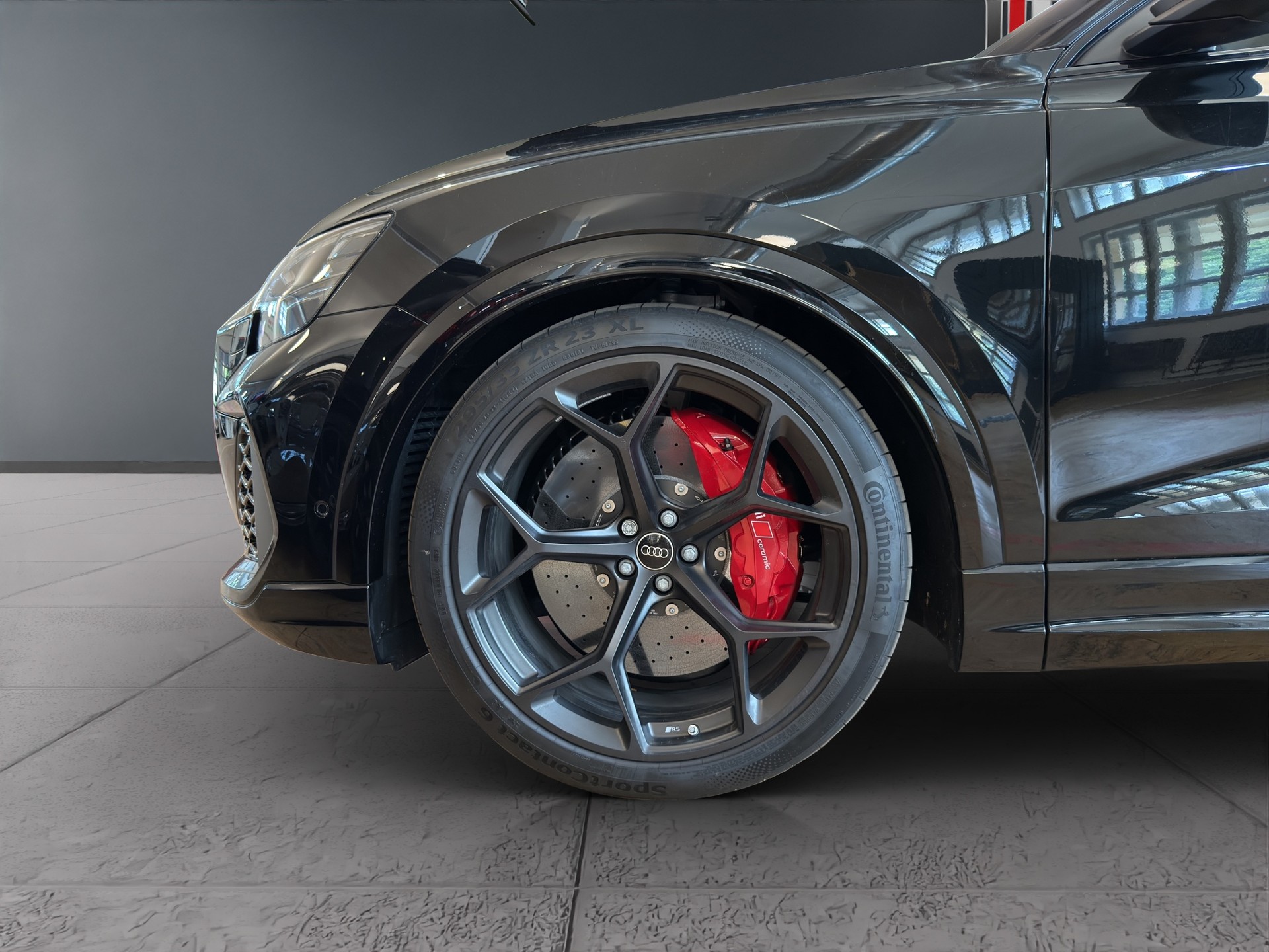 AUDI RSQ8 performance quattro-image-7