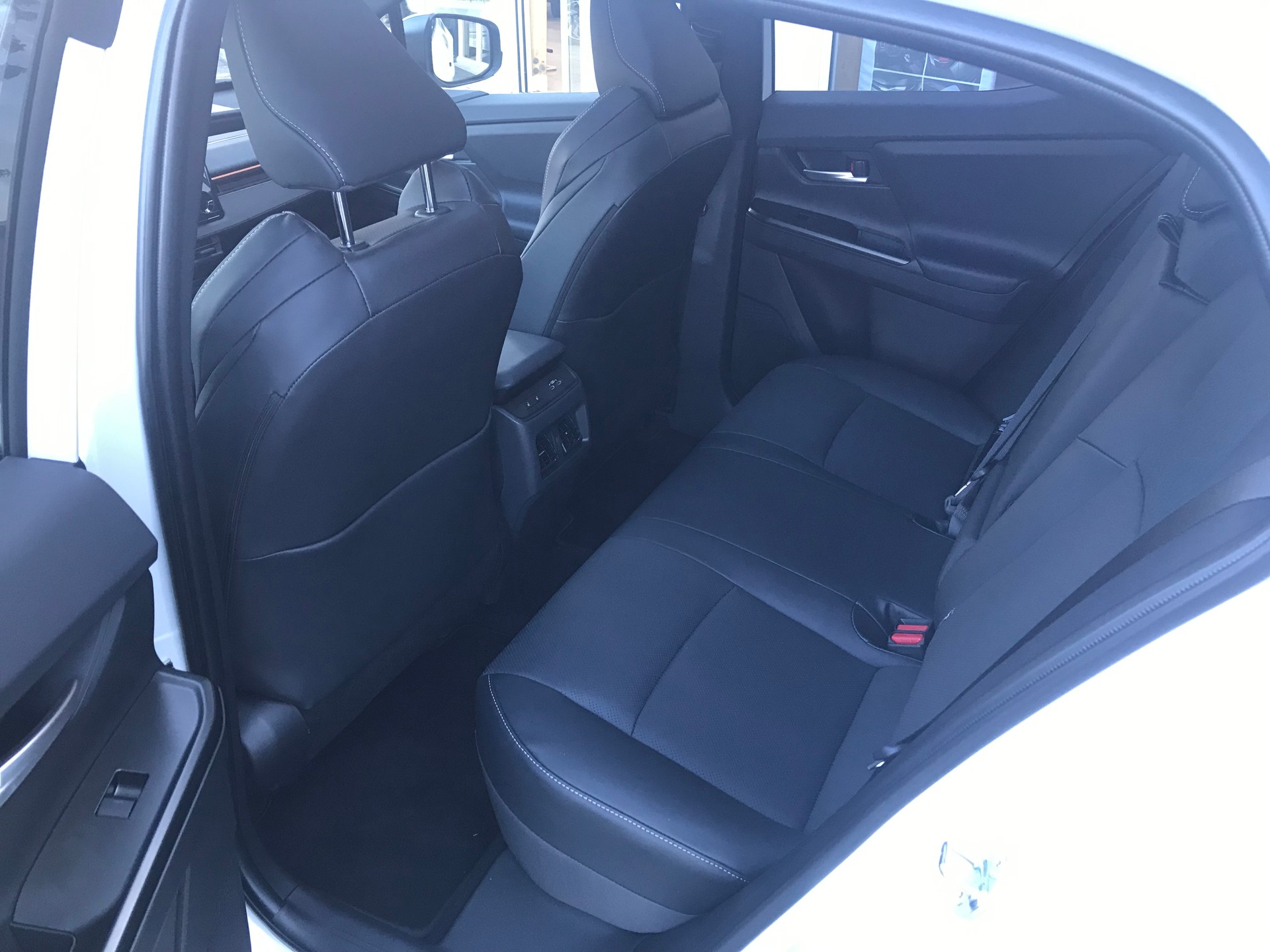 SUBARU Uncharted eV Luxury 77 kWh AWD-image-6