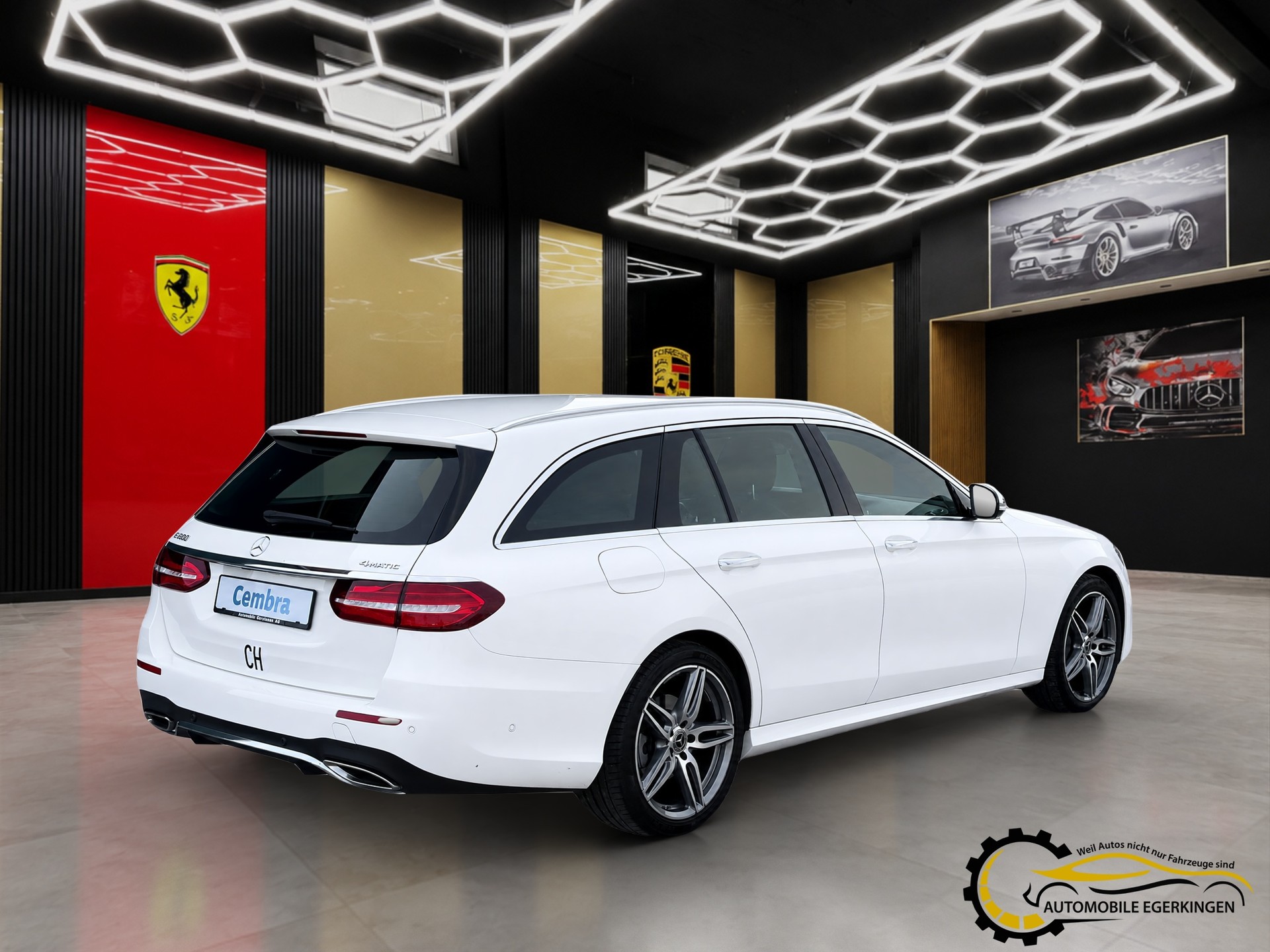 MERCEDES-BENZ E 200 AMG Line 4matic Kombi-image-4