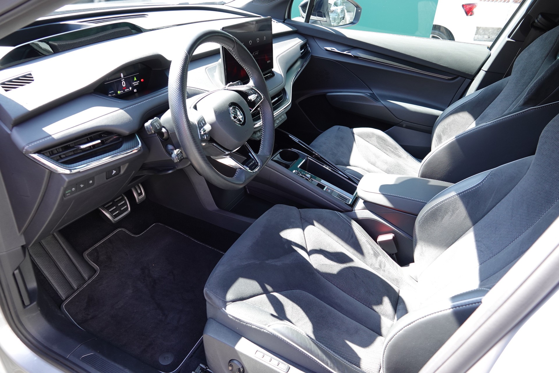 SKODA Enyaq iV 80x-image-9