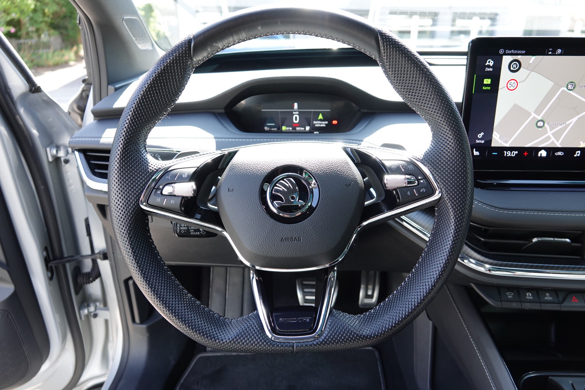 SKODA Enyaq iV 80x-image-14