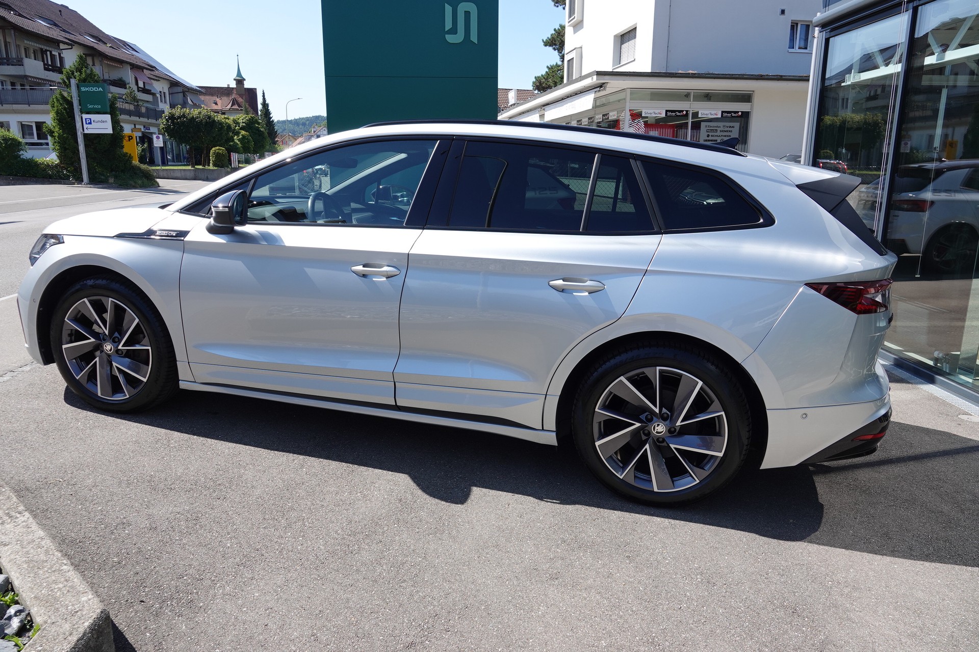 SKODA Enyaq iV 80x-image-5