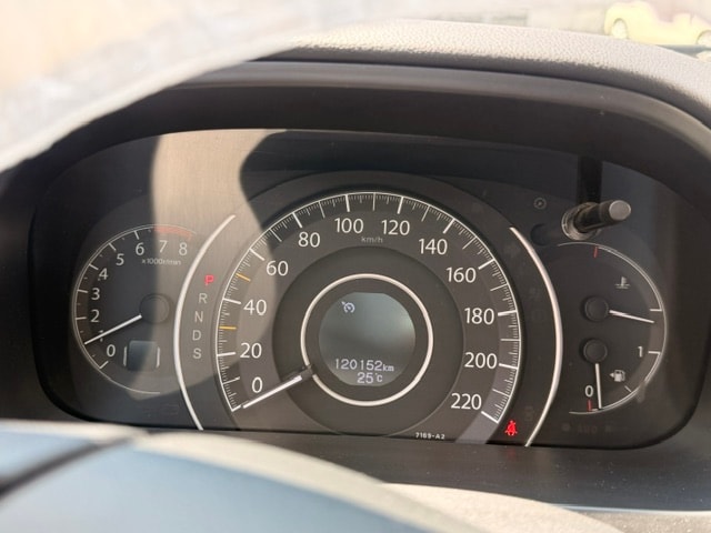 HONDA CR-V 2.0 Executive 4WD Automatic-image-6