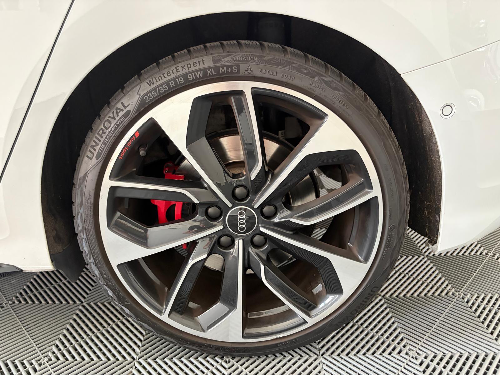 AUDI S3 Sportback 2.0 TFSI quattro S-tronic - Toit ouvrant - Matrix LED-image-30