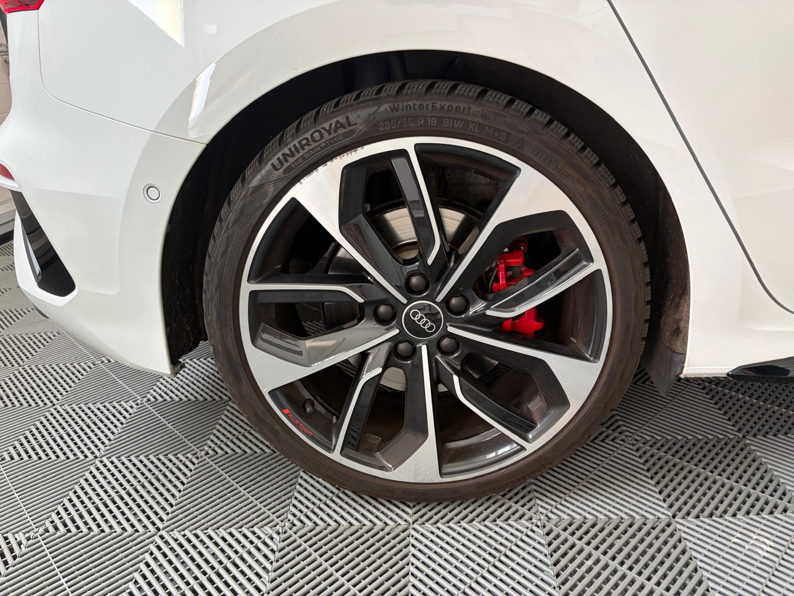 AUDI S3 Sportback 2.0 TFSI quattro S-tronic - Toit ouvrant - Matrix LED-image-31