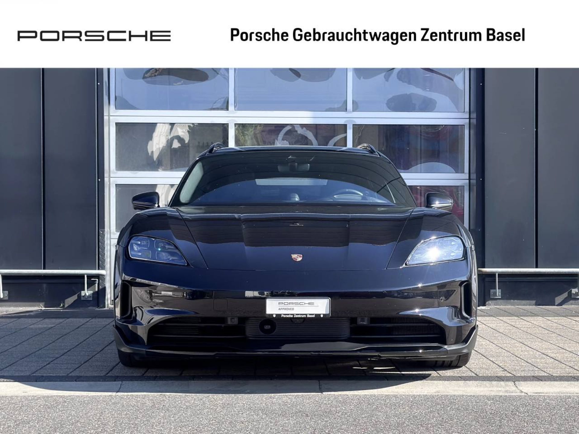 PORSCHE Taycan 4 Cross Turismo-image-6