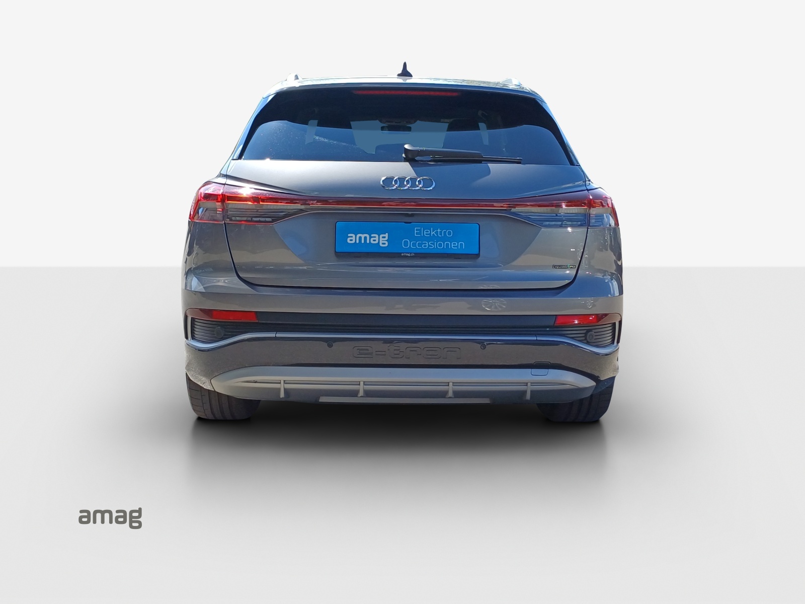 AUDI Q4 e-tron 50 quattro-image-4