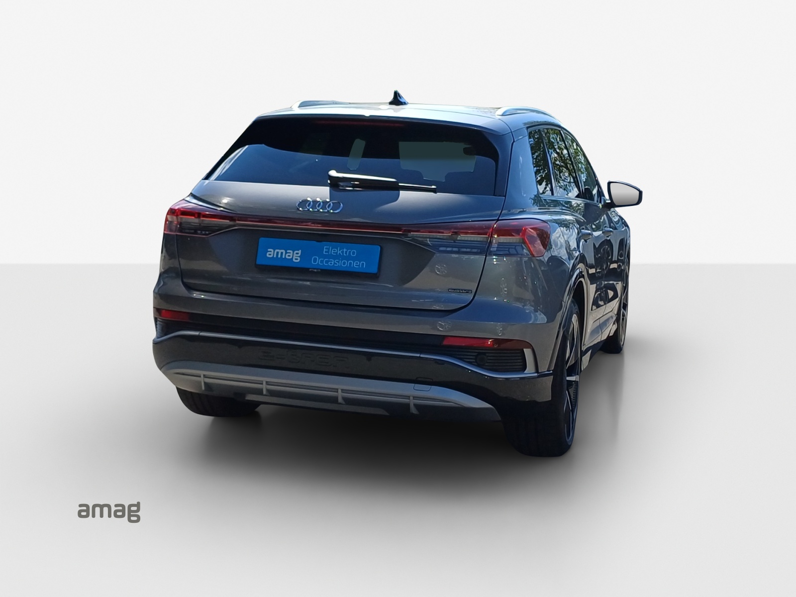 AUDI Q4 e-tron 50 quattro-image-5