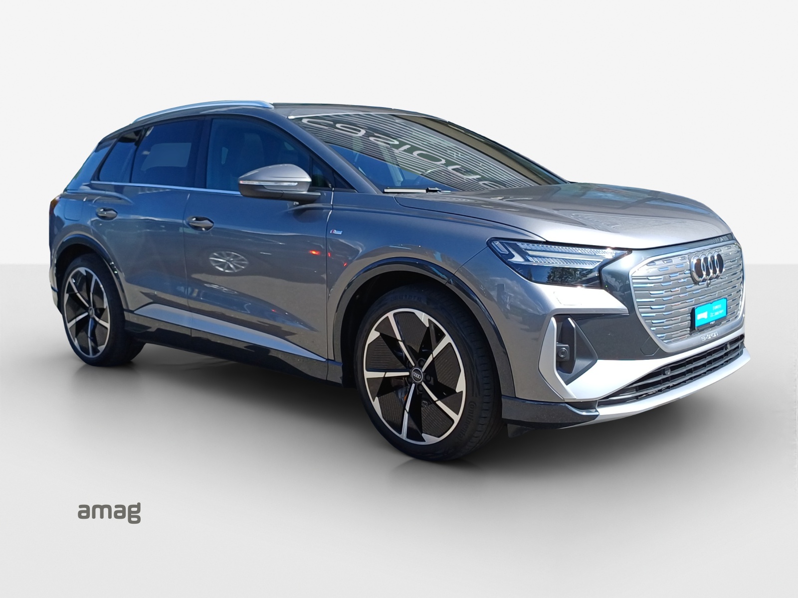 AUDI Q4 e-tron 50 quattro-image-6