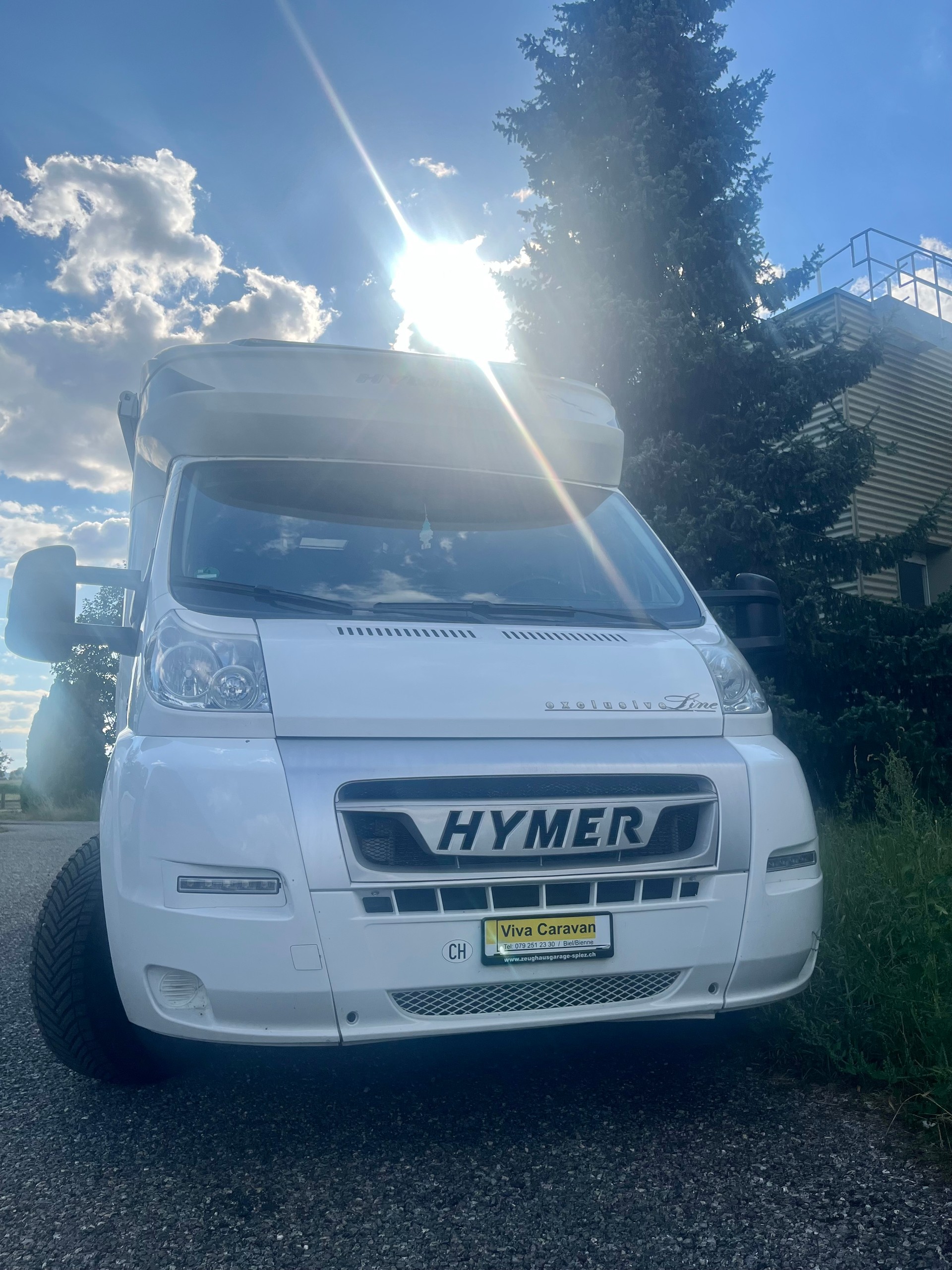 HYMER T 614 Exklusive Line mit Hubbett-image-1
