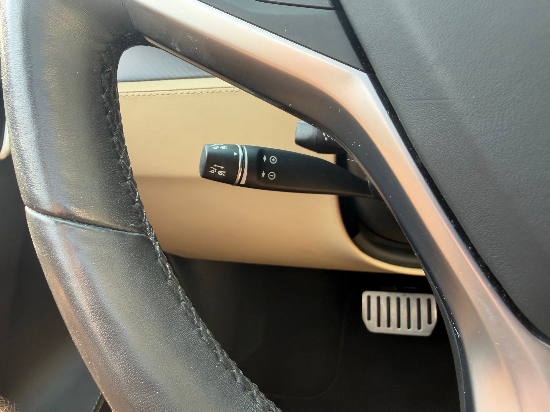 TESLA Model S 100 D Performance-image-11