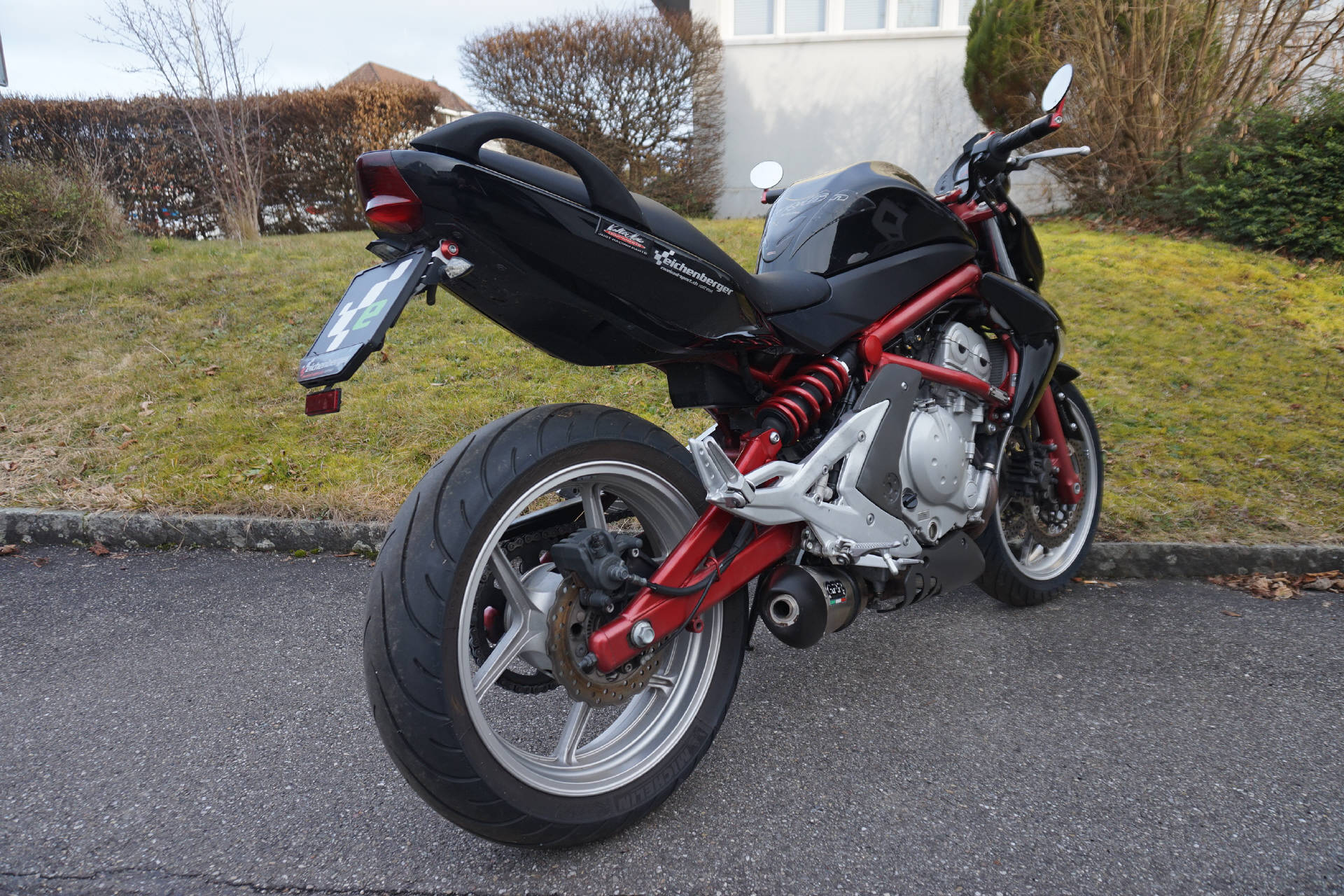 KAWASAKI ER-6n ABS ABS mit GPR Auspuff-showroom-element-3