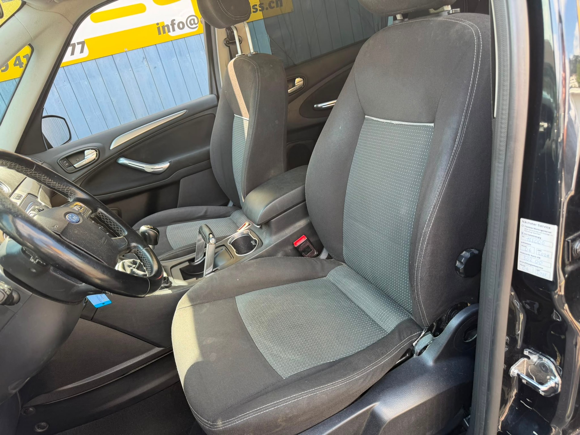 FORD Galaxy 1.6 SCTi KNIE-Edition *7-PLÄTZE*-image-7
