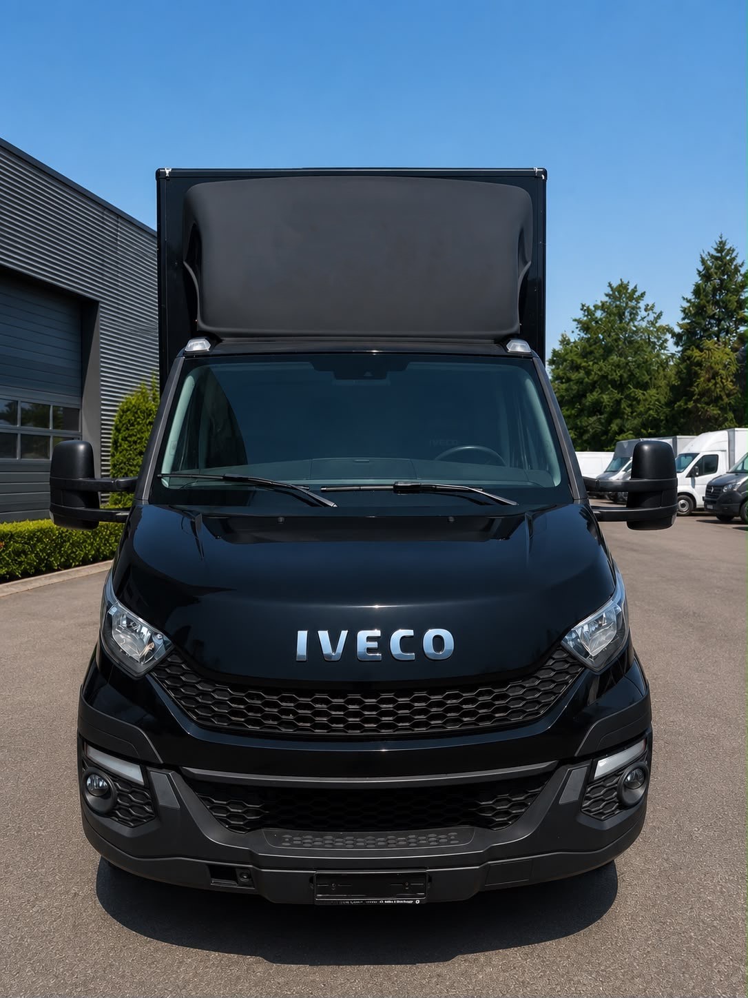 IVECO 35 C 17-image-2