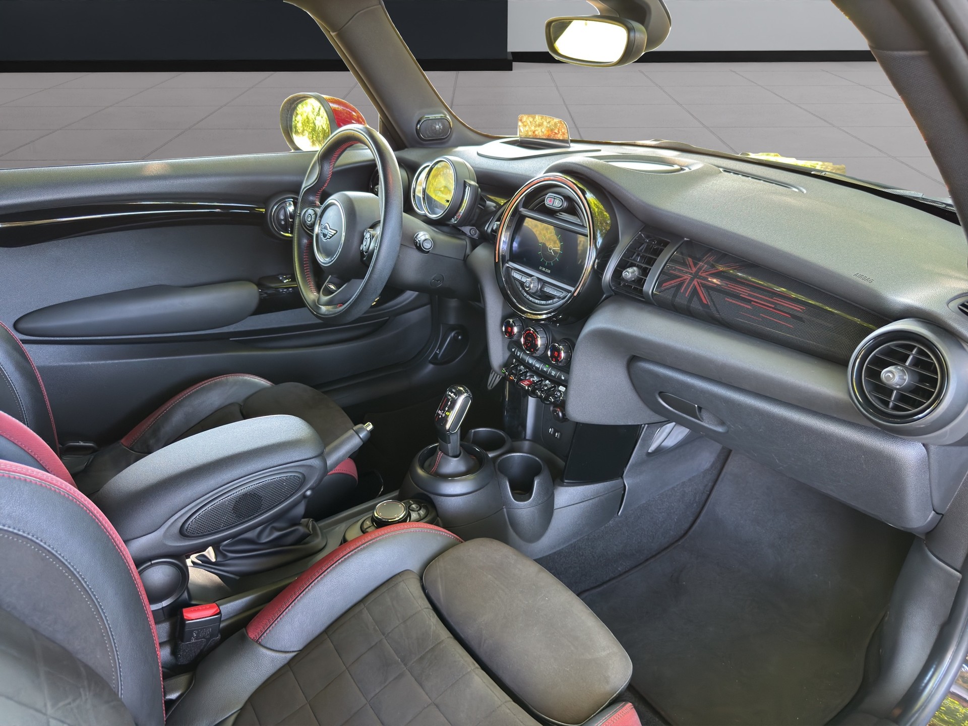 MINI Cooper King's Cross Steptronic DKG-image-12