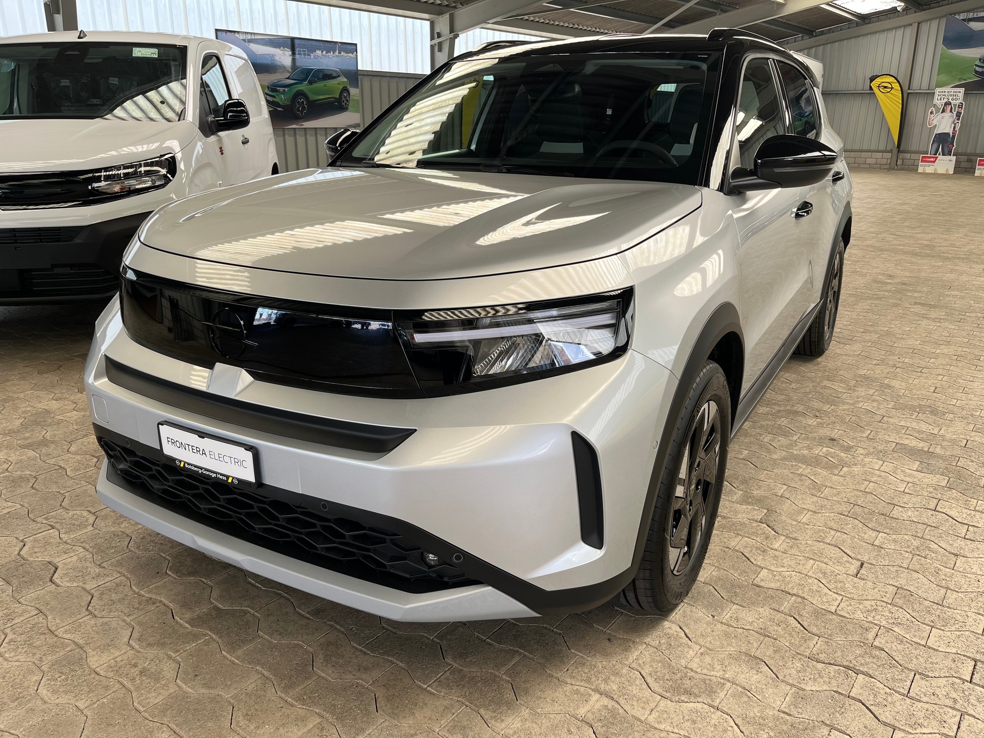 OPEL Frontera-e 54 kWh GS-image-0