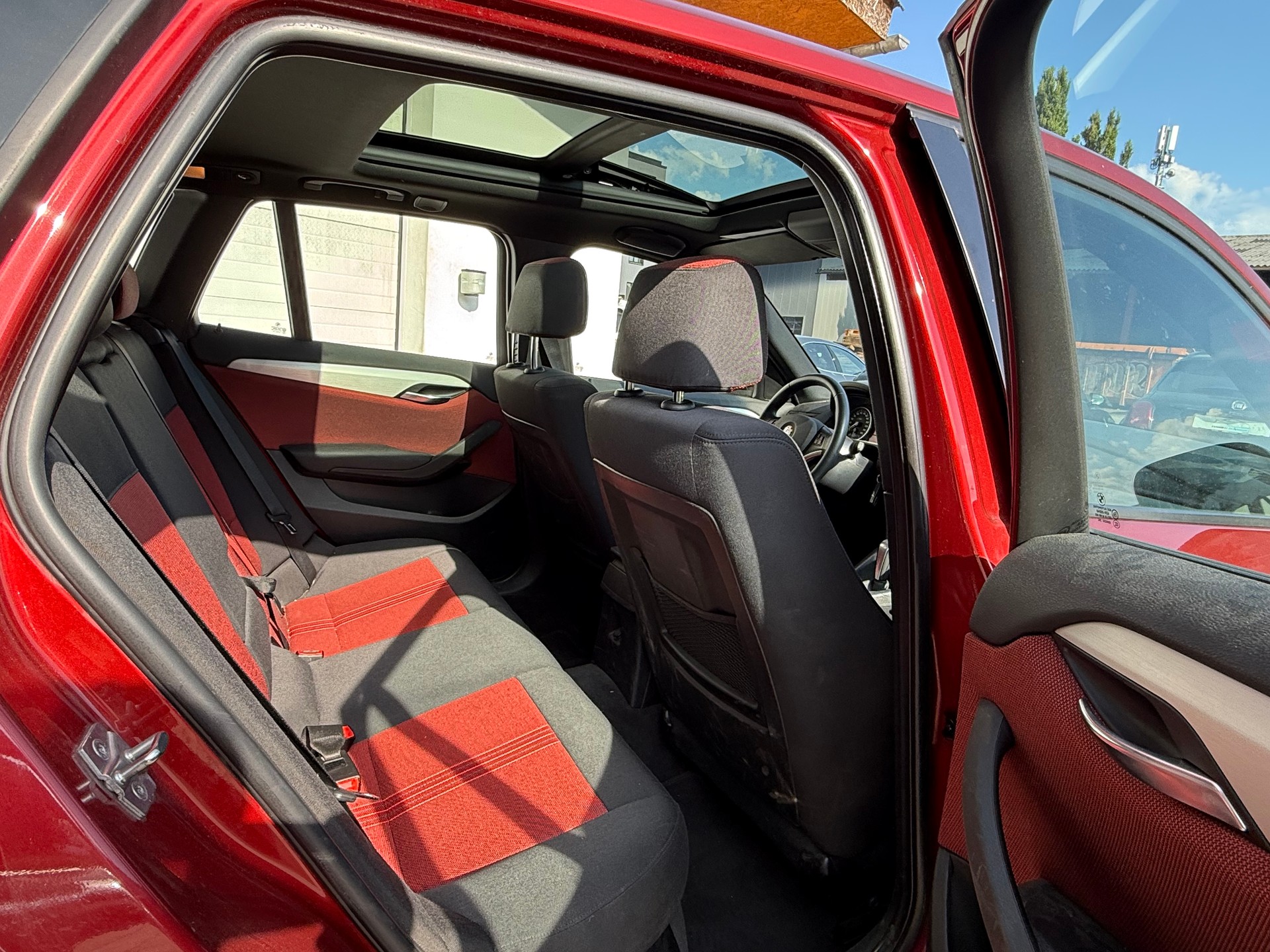 BMW X1 xDrive 20d Steptronic-image-9