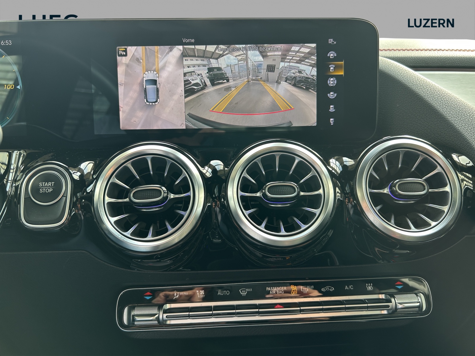 MERCEDES-BENZ EQA 350 AMG Line 4Matic-image-11