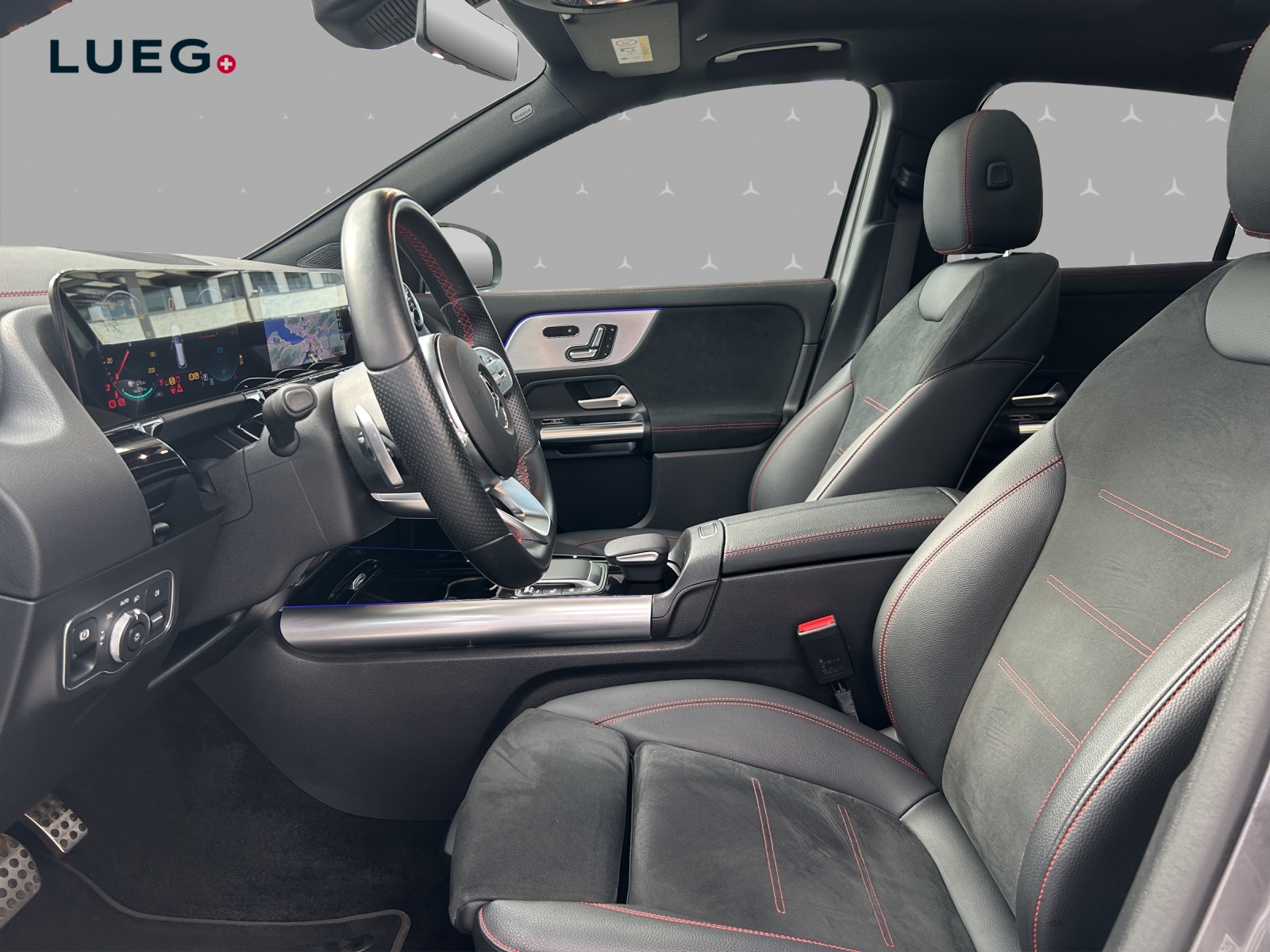 MERCEDES-BENZ EQA 350 AMG Line 4Matic-image-7