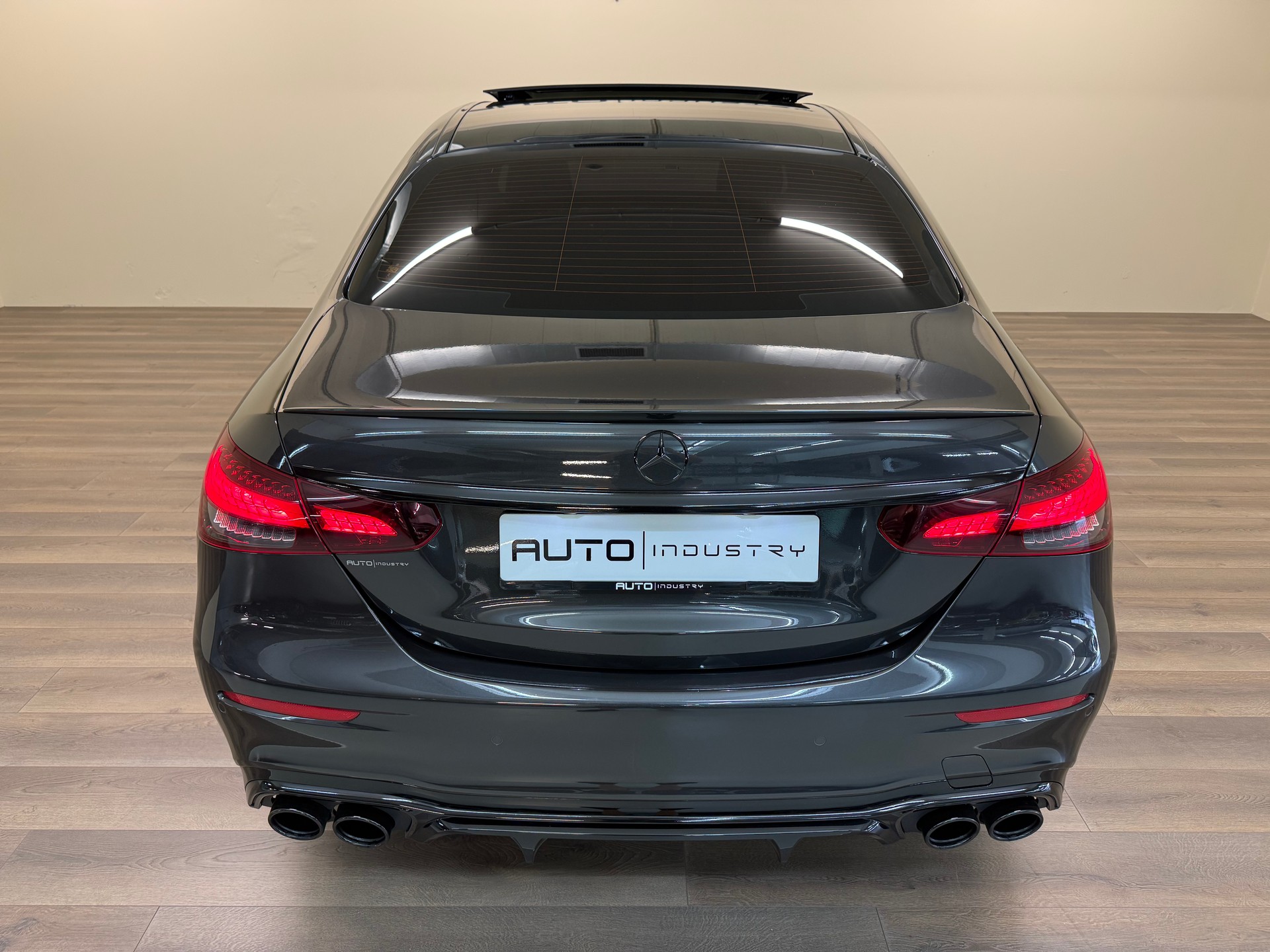 MERCEDES-BENZ AMG E 53 4Matic+ Speedshift 9G-TCT-image-8