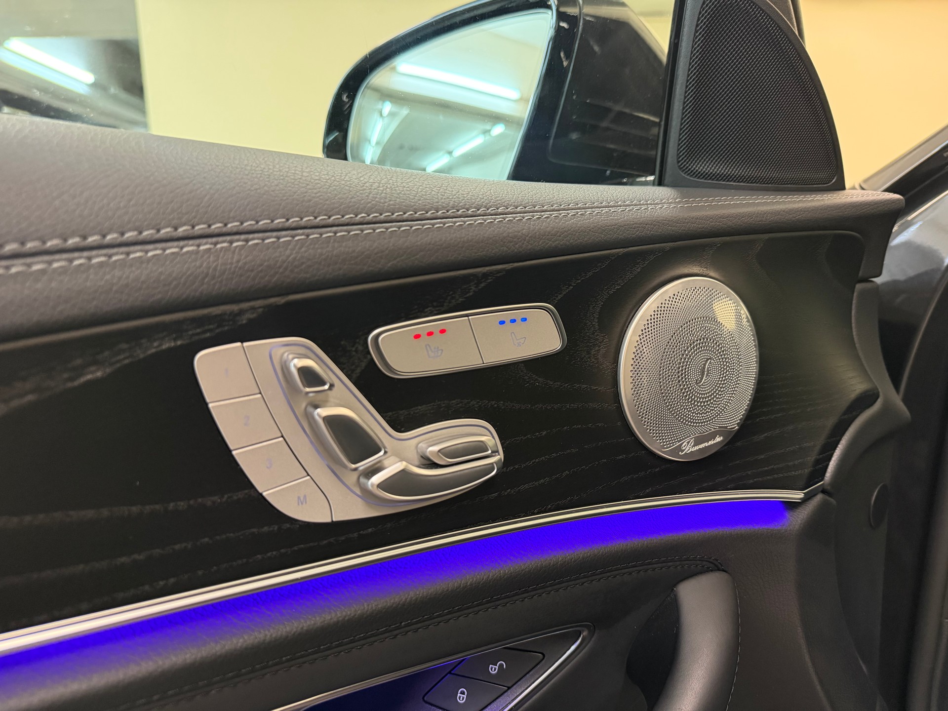 MERCEDES-BENZ AMG E 53 4Matic+ Speedshift 9G-TCT-image-12