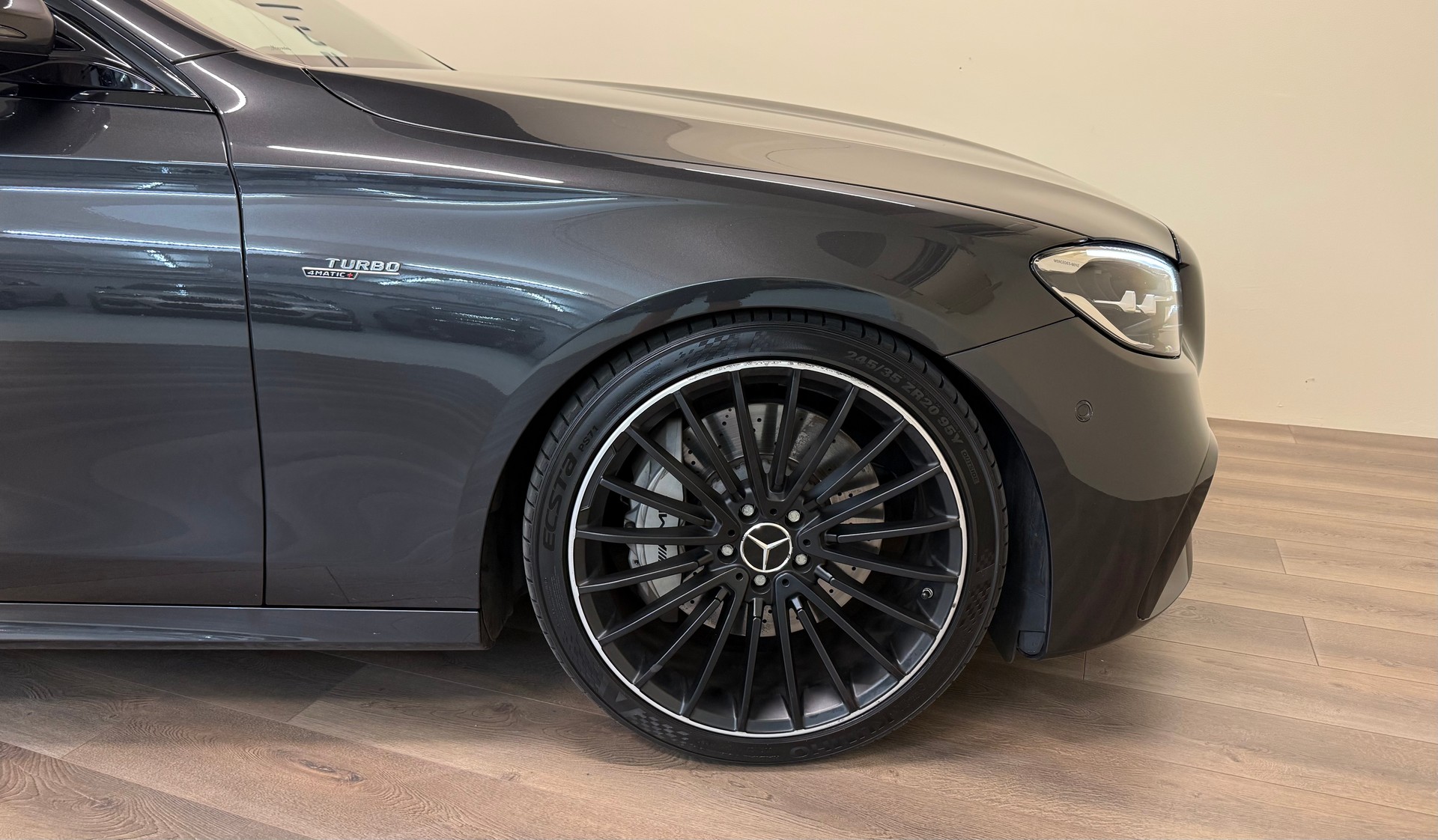MERCEDES-BENZ AMG E 53 4Matic+ Speedshift 9G-TCT-image-31