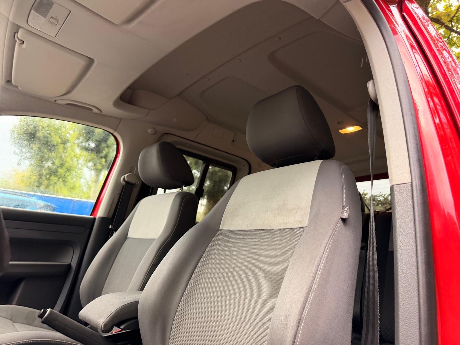 VW Caddy 1.2 TSI Trendline-image-13