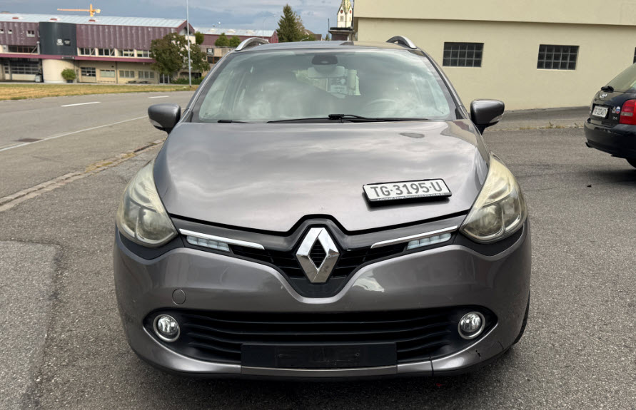 RENAULT Clio Grandtour 1.2 16V T Swiss Edition EDC-image-9