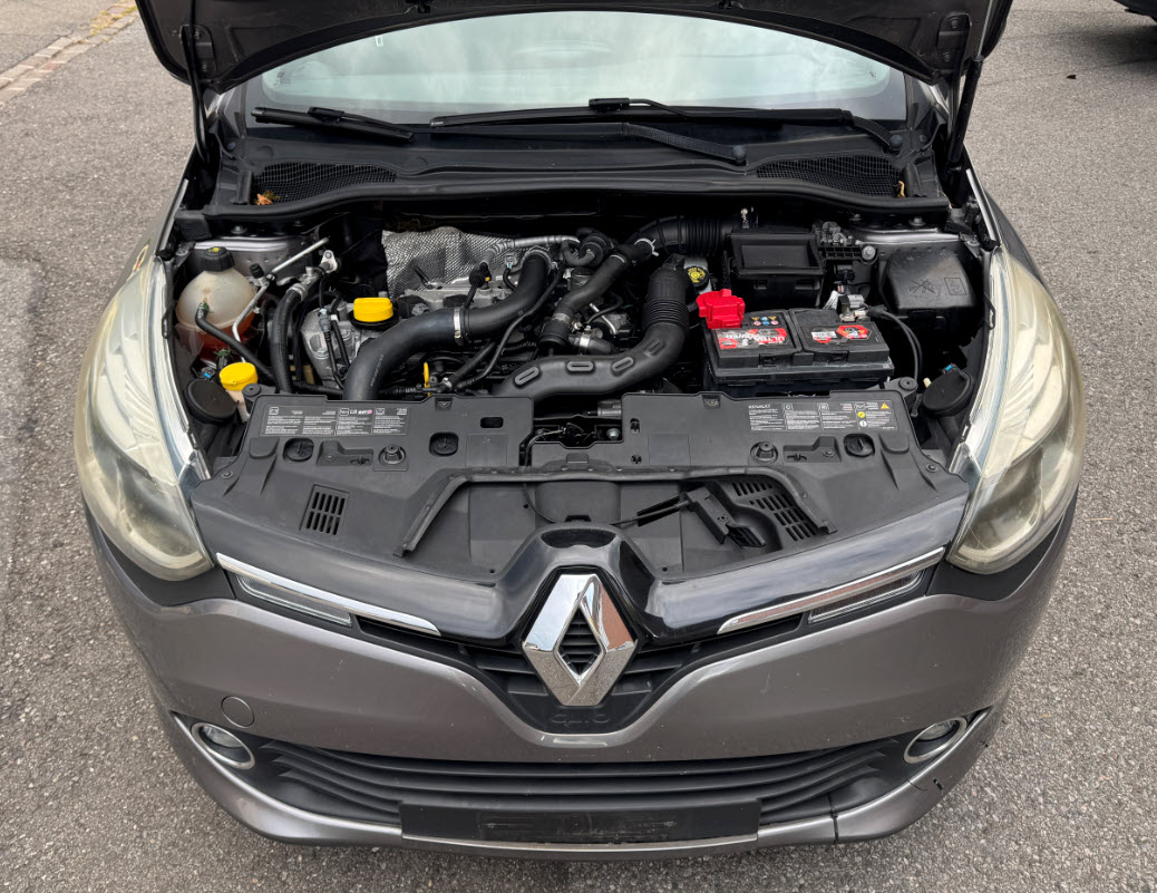 RENAULT Clio Grandtour 1.2 16V T Swiss Edition EDC-image-7