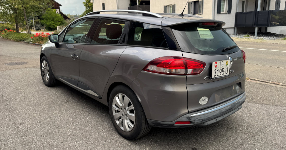 RENAULT Clio Grandtour 1.2 16V T Swiss Edition EDC-image-2
