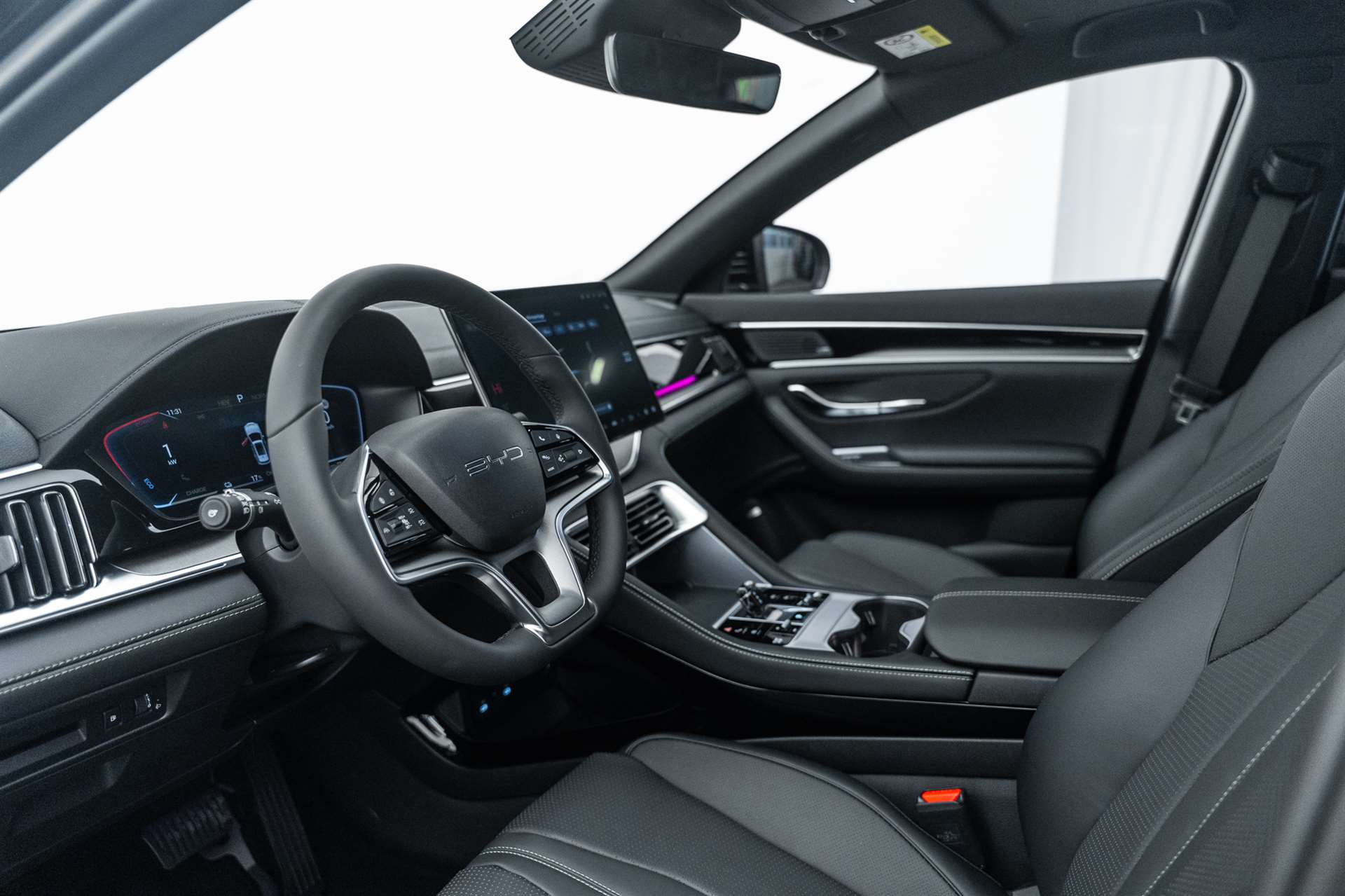 BYD BYD Seal U DM-i PHEV Design AWD 324PS Automat-image-7