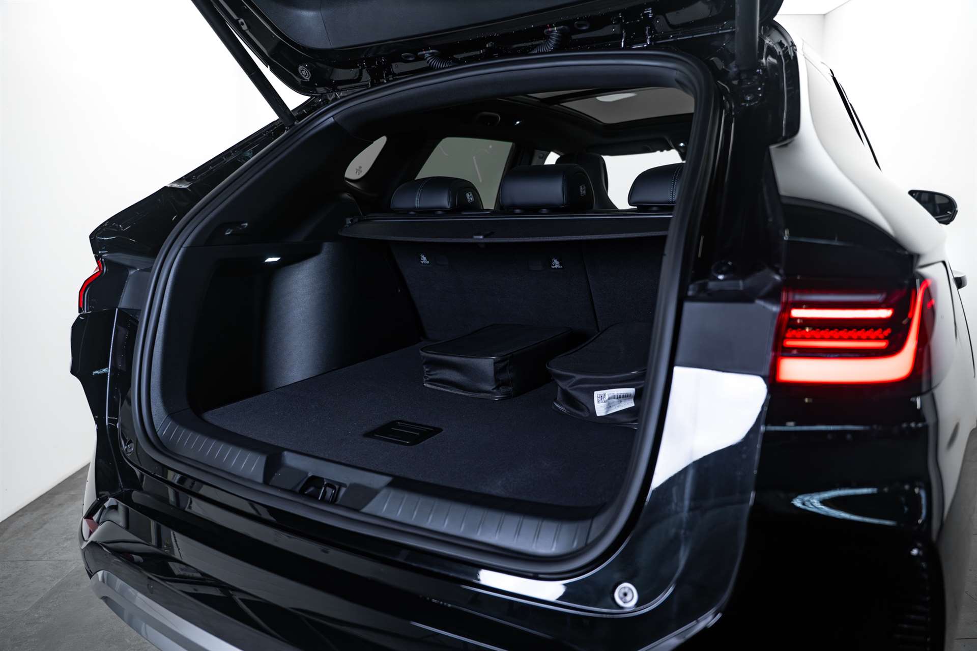 BYD BYD Seal U DM-i PHEV Design AWD 324PS Automat-image-4