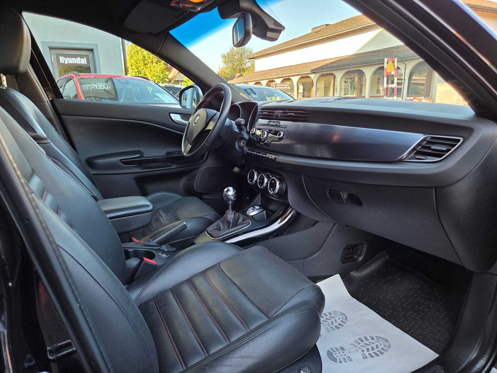 ALFA ROMEO Giulietta 1.4 MultiAir Distinctive-image-10
