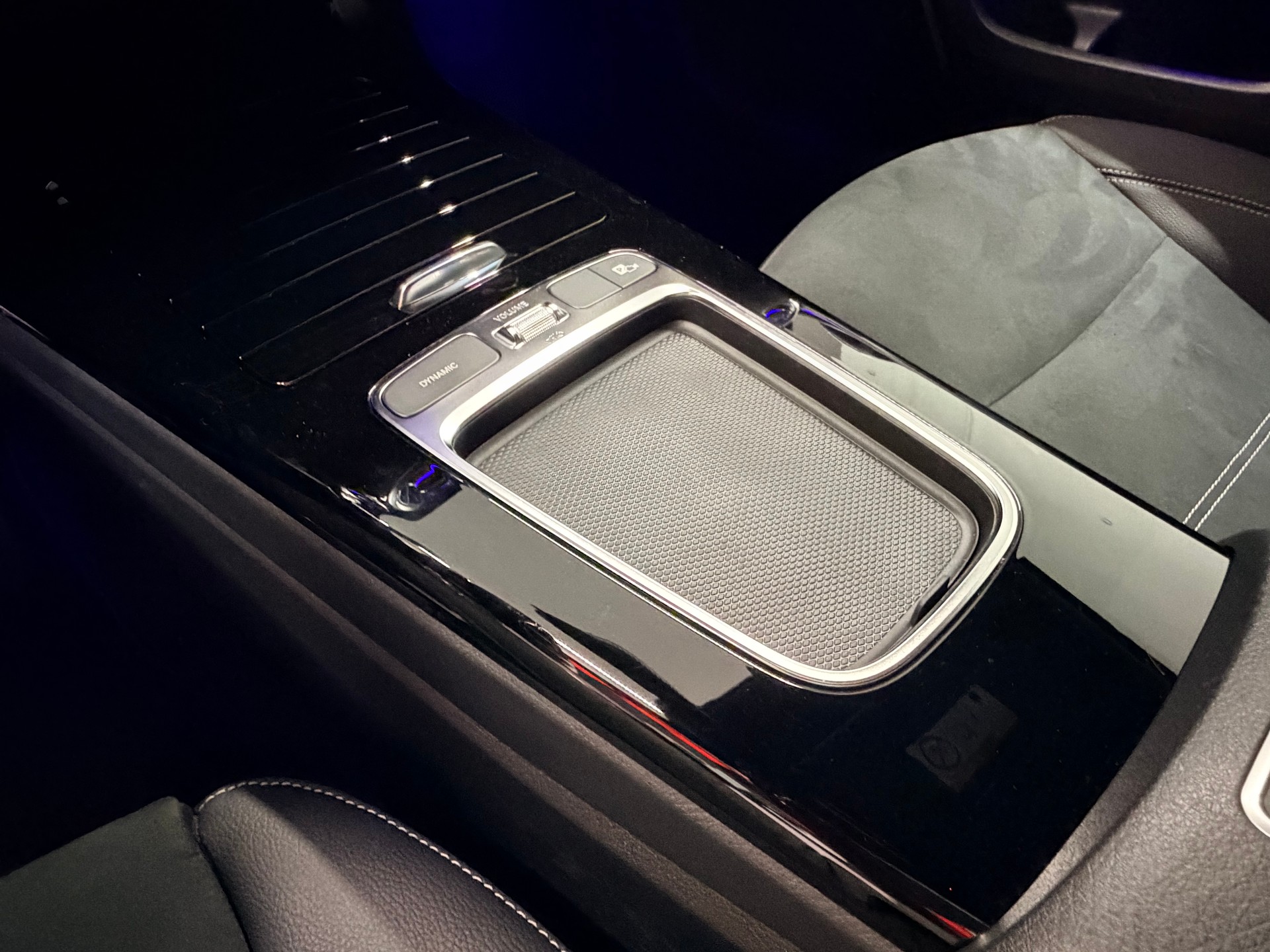 MERCEDES-BENZ A 200 AMG 7G-DCT-image-20