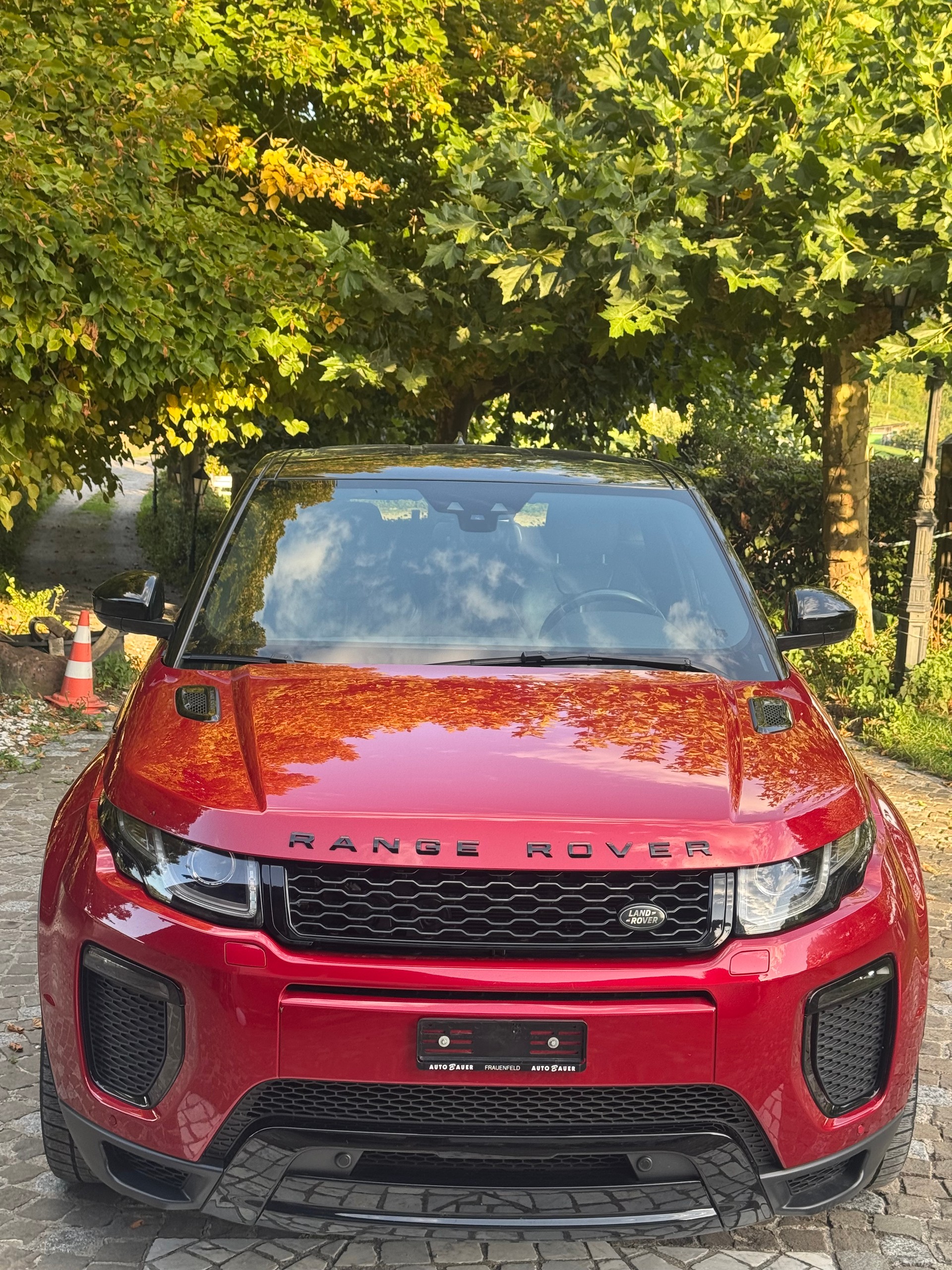 LAND ROVER Range Rover Evoque 2.0 TD4 HSE Dynamic AT9-image-2