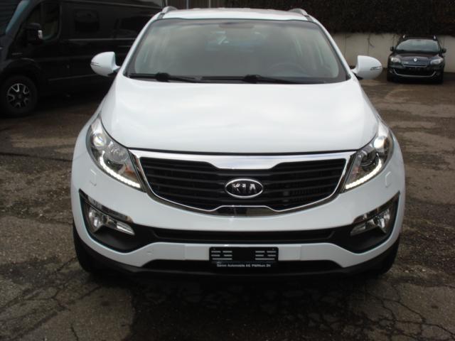 KIA Sportage 2.0 CRDi Style-image-1