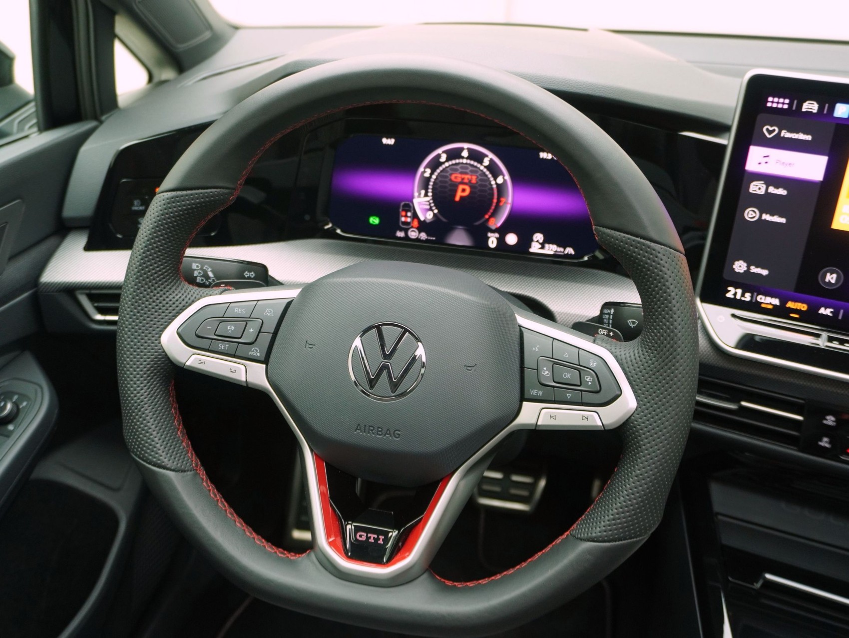 VW Golf 8.5 2.0 TSI DSG GTI Black Style **VW Werksgarantie bis 10/2030**-image-12