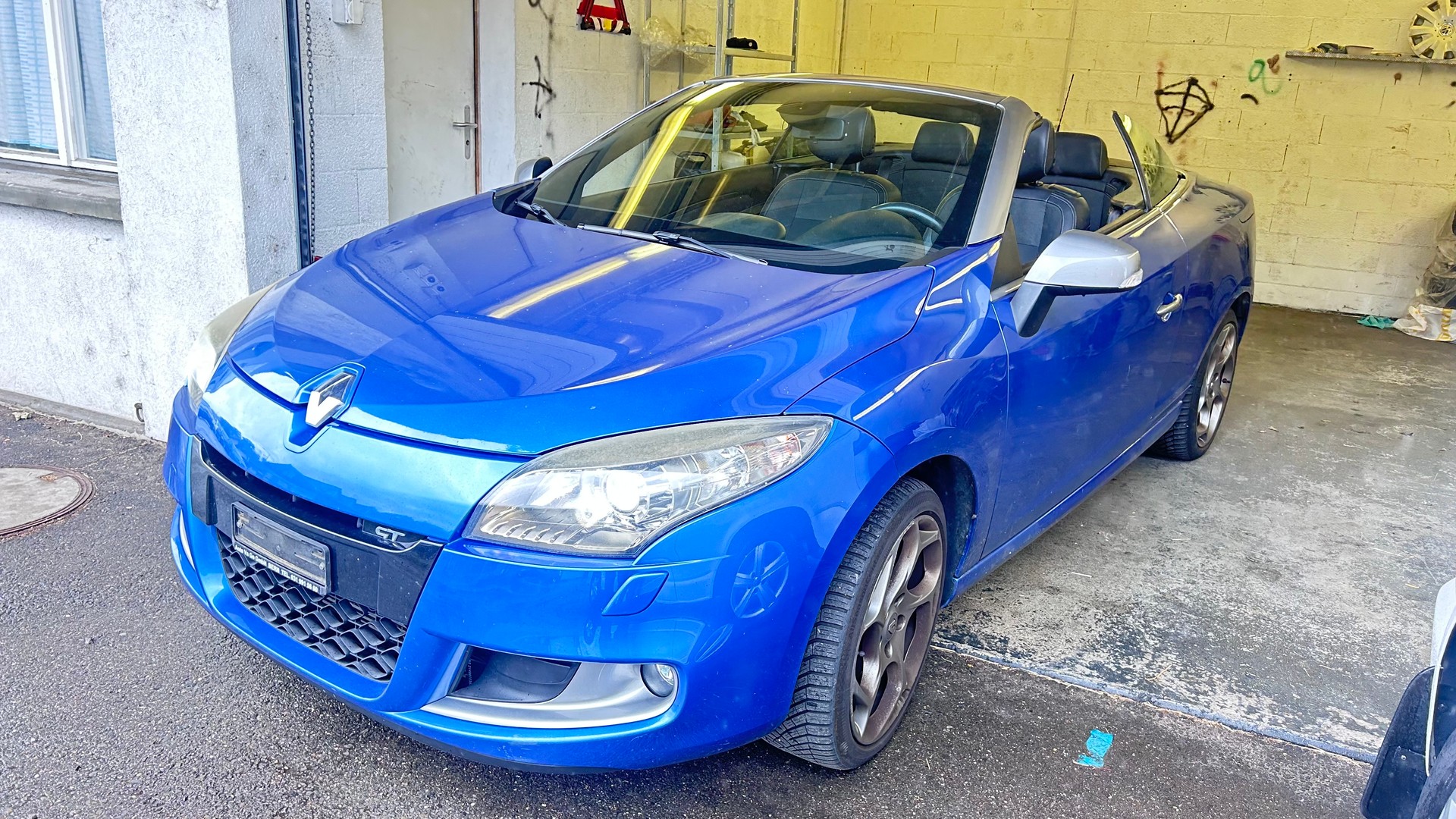 RENAULT Mégane CC 2.0 dCi GT