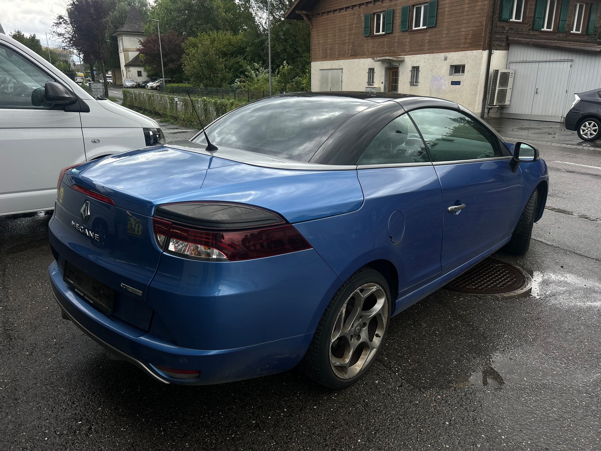 RENAULT Mégane CC 2.0 dCi GT-image-9