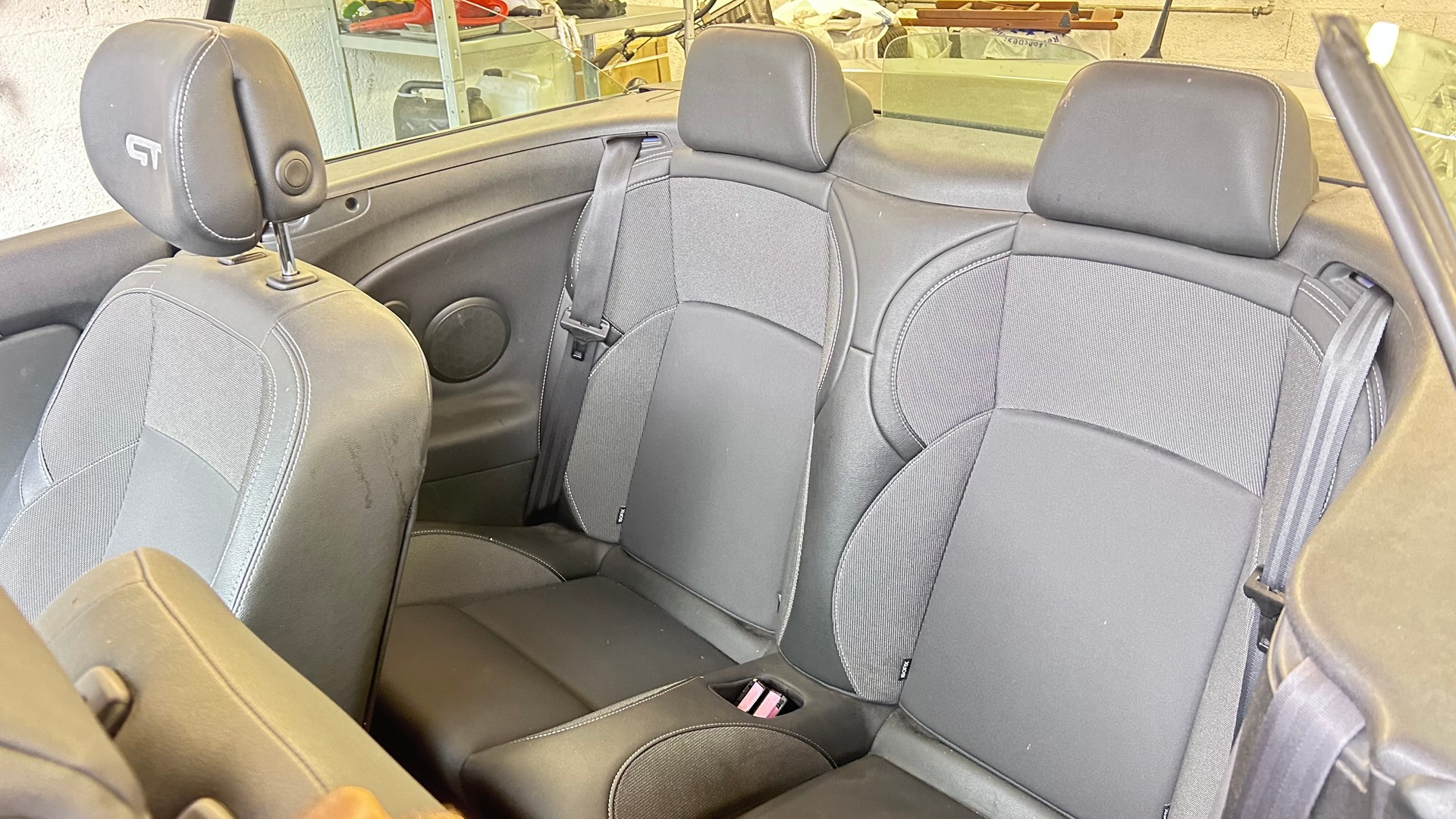 RENAULT Mégane CC 2.0 dCi GT-image-4