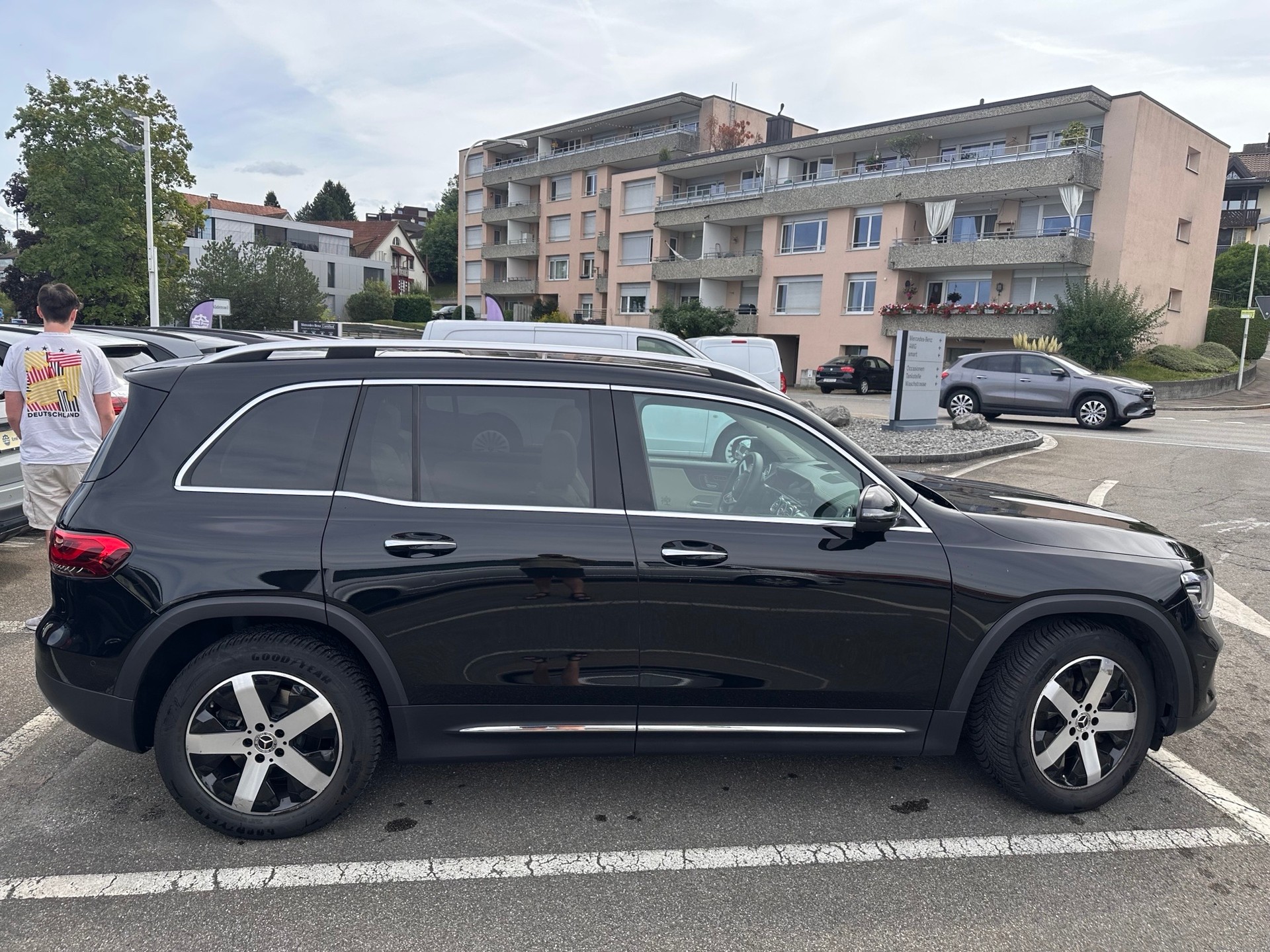 MERCEDES-BENZ GLB 220 d Style 4matic-image-5