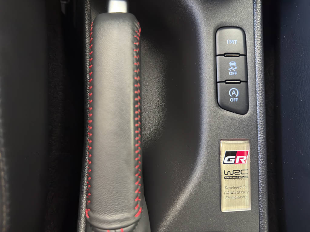 TOYOTA GR Yaris 1.6 Turbo Sport 4x4-image-13