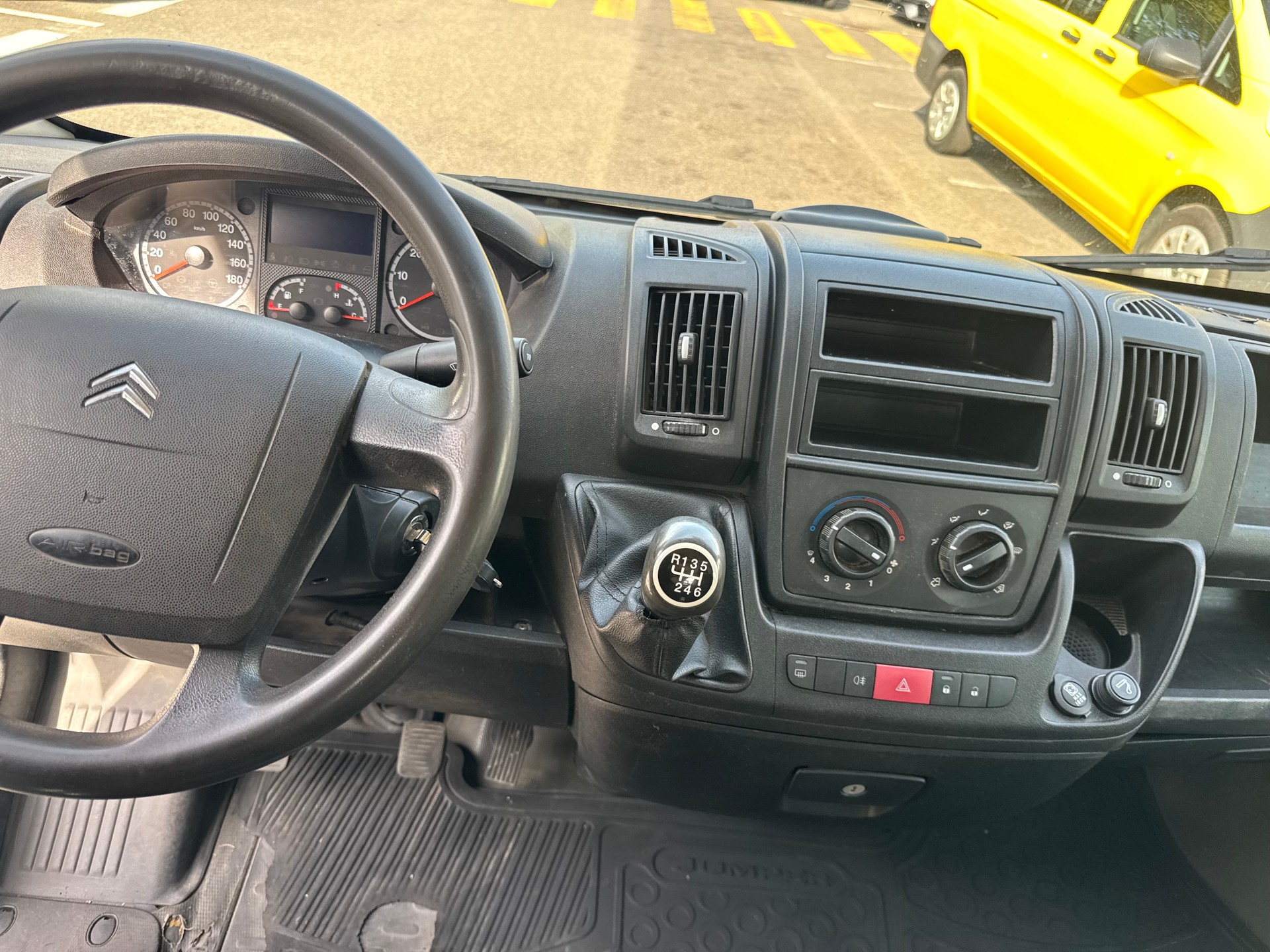 CITROEN Jumper 2.2 HDi 35+ L3-image-18
