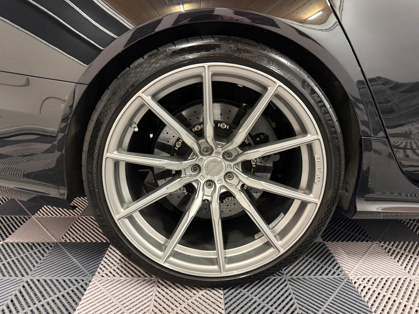 AUDI RS6 Avant 4.0 TFSI V8 quattro Tiptronic-image-29