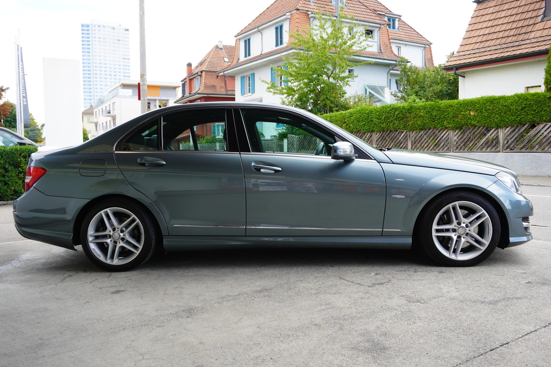 MERCEDES-BENZ C 250 CDI Avantgarde 4Matic 7G-Tronic-image-4