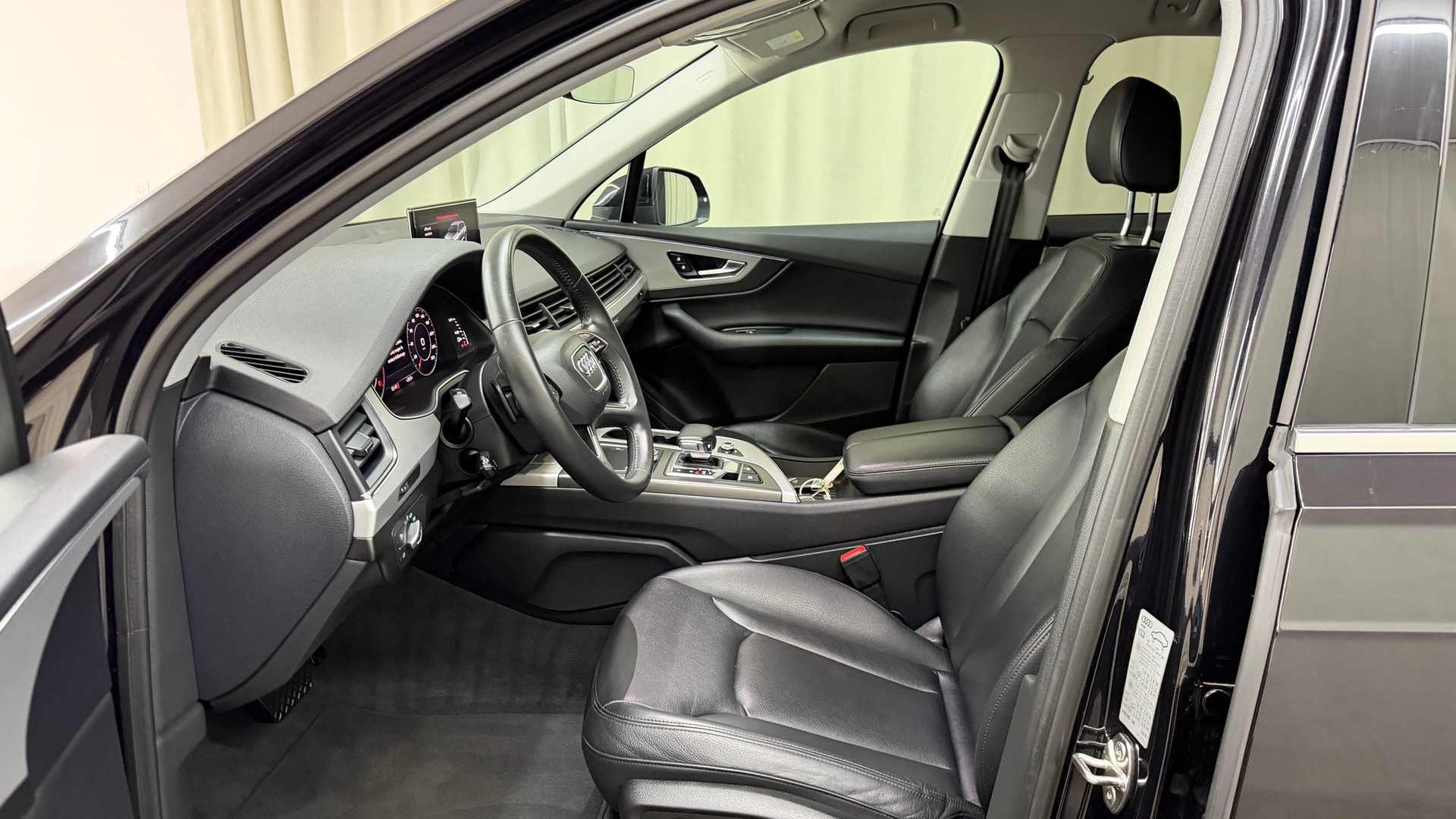 AUDI Q7 45 TDI quattro tiptronic-image-6