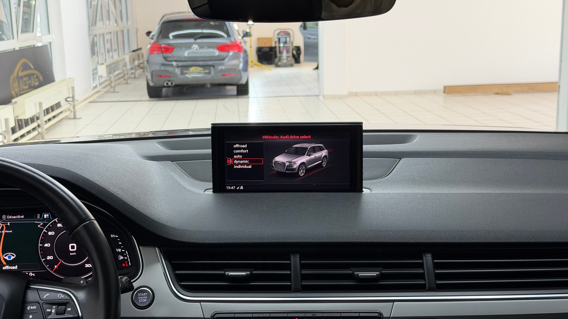 AUDI Q7 45 TDI quattro tiptronic-image-11