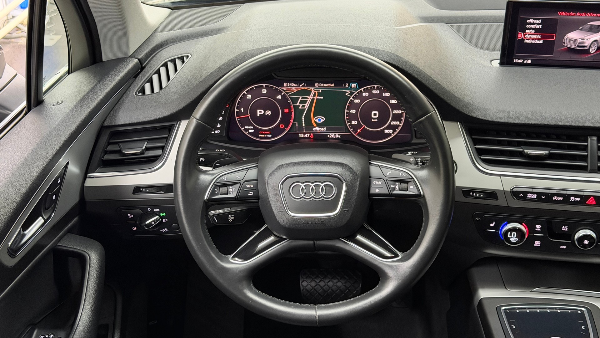 AUDI Q7 45 TDI quattro tiptronic-image-8