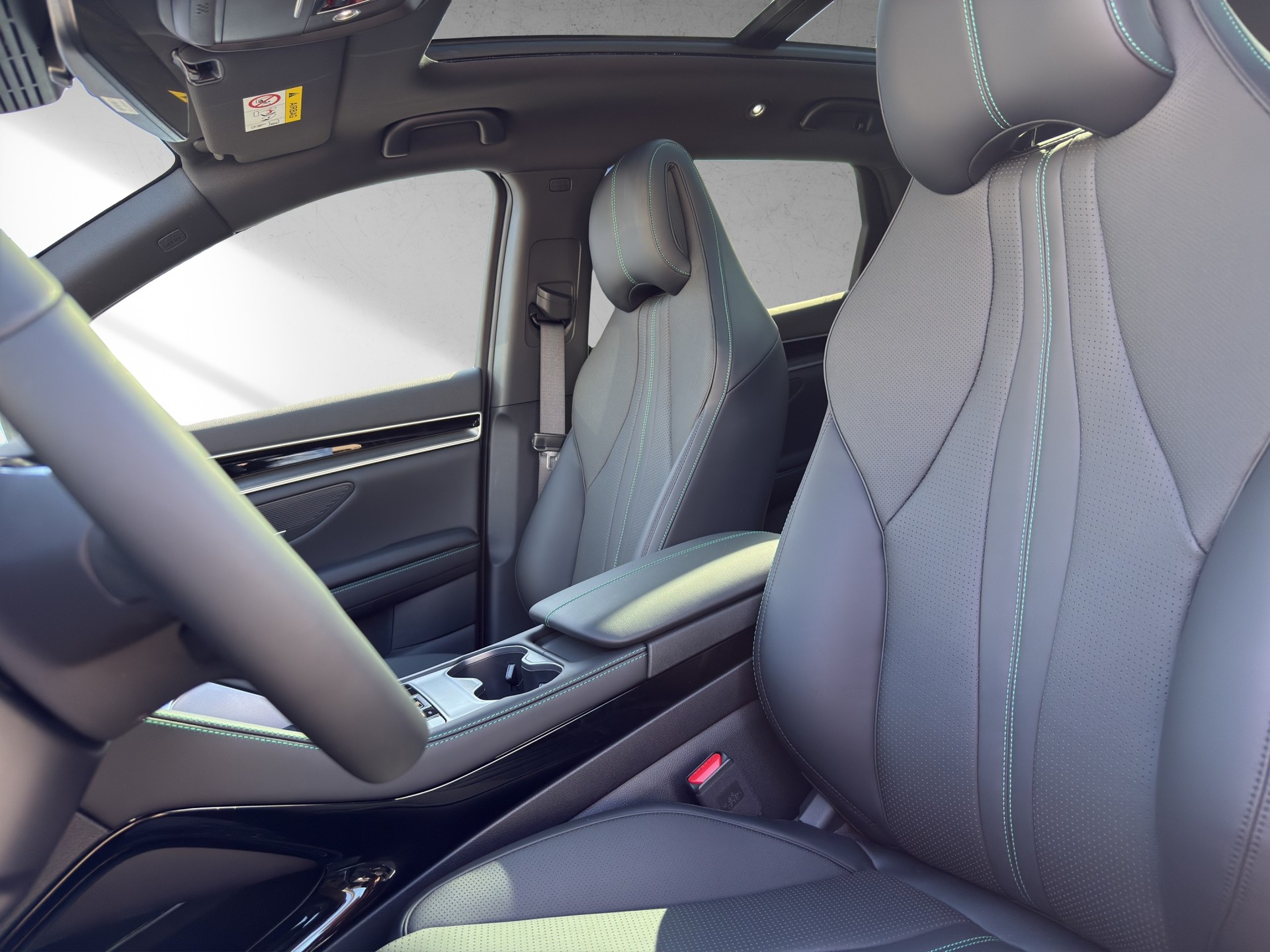 BYD Seal U DM-i Design AWD-image-6